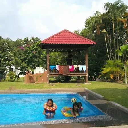 Villa Mommy A Famosa Resort Malacca Exterior photo